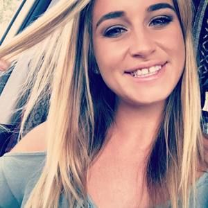 Meet your Posher, Katrina